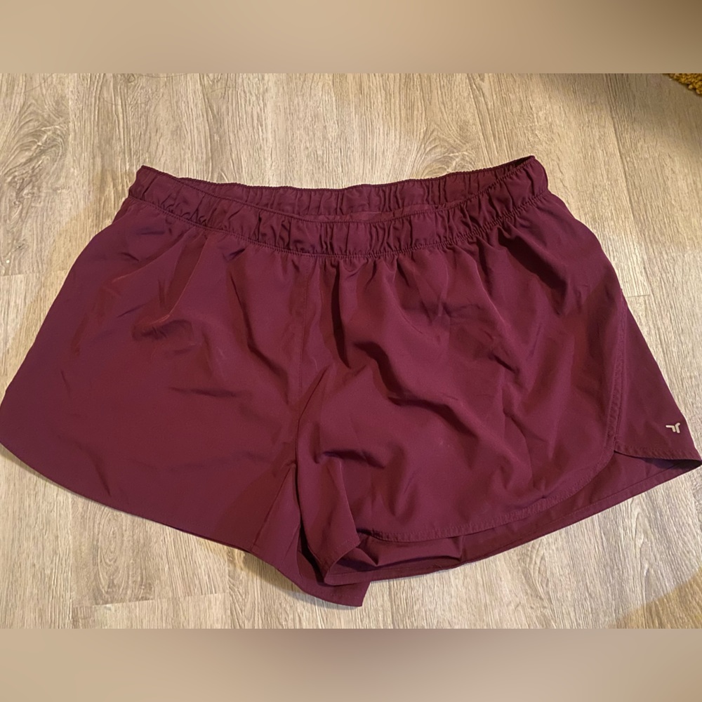 Old Navy XL active shorts